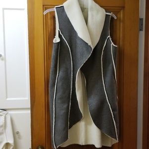 Cremieux Women's Faux Fur Long Vest, Size S